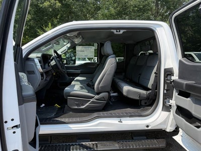 2026 Ford Super Duty F-350® XLT