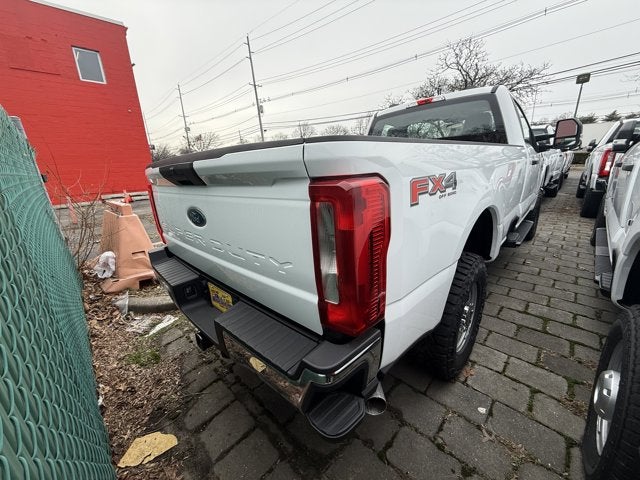 2026 Ford Super Duty F-350® XL