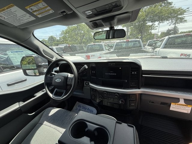2026 Ford Super Duty F-350® XLT
