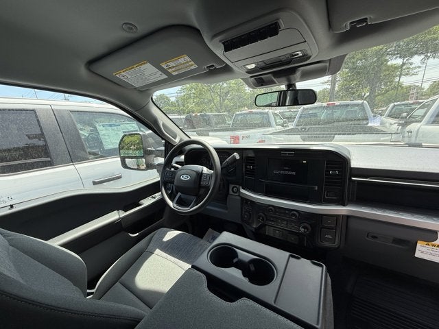 2026 Ford Super Duty F-350® XLT