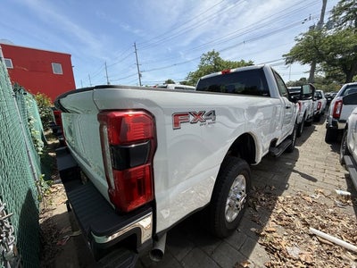 2026 Ford Super Duty F-350® XLT